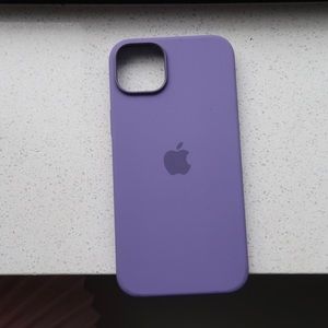 iPhone 14 Plus Silicone Case with MagSafe- Iris